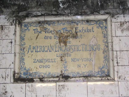 plaque1