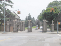 95-prospect-park_-west_-gate_