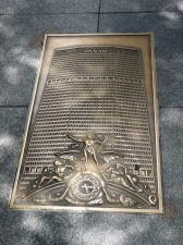 47-101-park_-plaque