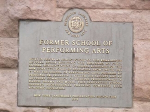 36-performingarts