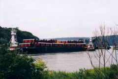 redbirds-on-barge