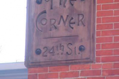 02.the-corner.sign_