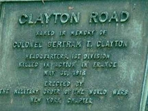 clayton-sign_
