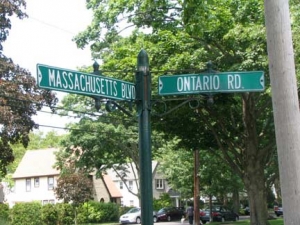 05-massachusetts-sign_