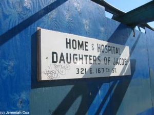 08a-daughters-sign_