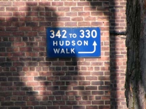 15-hudson-walk_