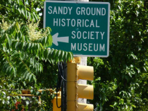 09-sandy_ground_sign