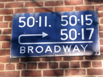 47-woodside-sign_