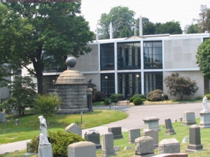 81-cemetery-modern
