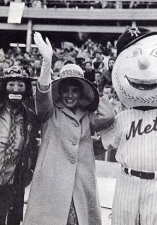 old-1965-mr_-met_-kelly_