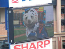 mr-met_-shea_-employees