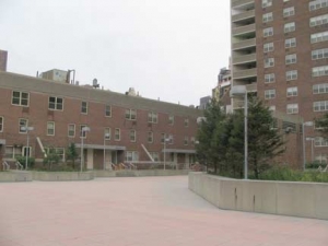 08-independence-plaza_