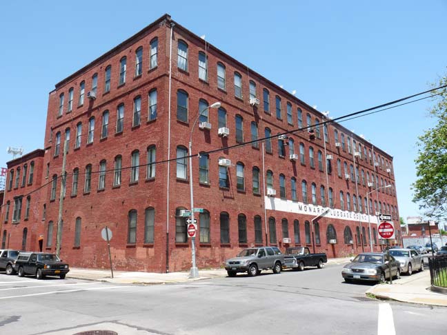 SMITH9th STREET STATION RED HOOK Part 1 New