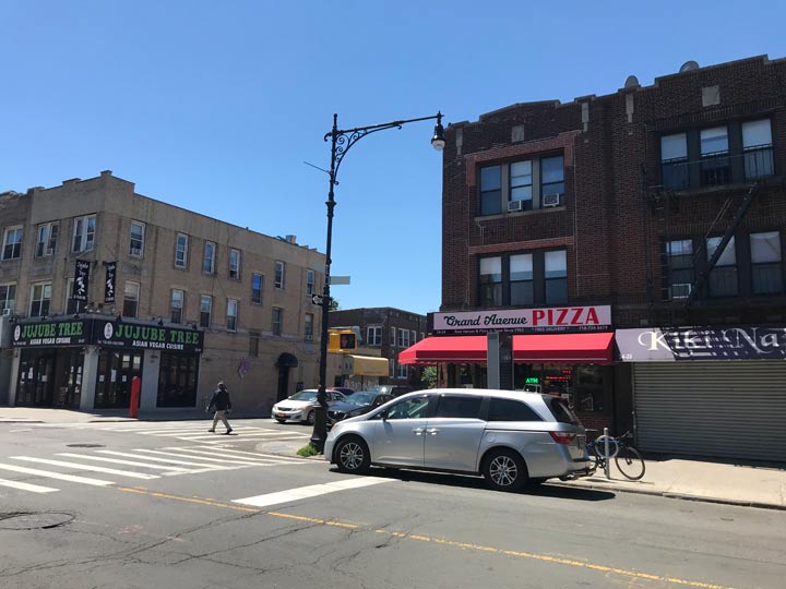 Grand Avenue Pizza Astoria Forgotten New York