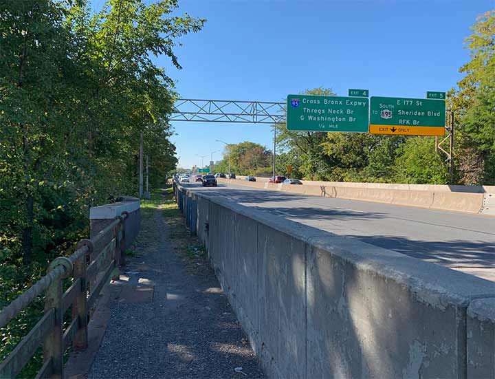 Bronx River Parkway Surprise New York